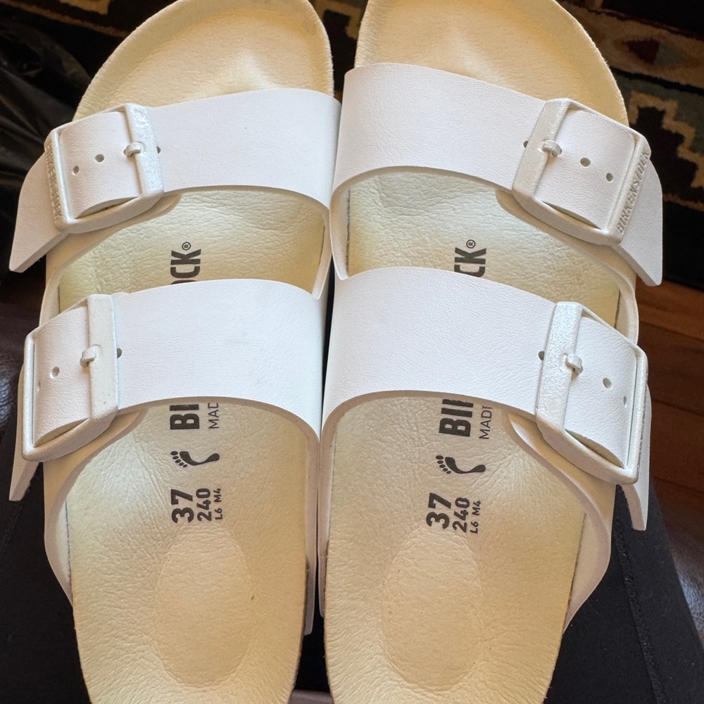 Birkenstock Cream Sandals with Adjustable Straps